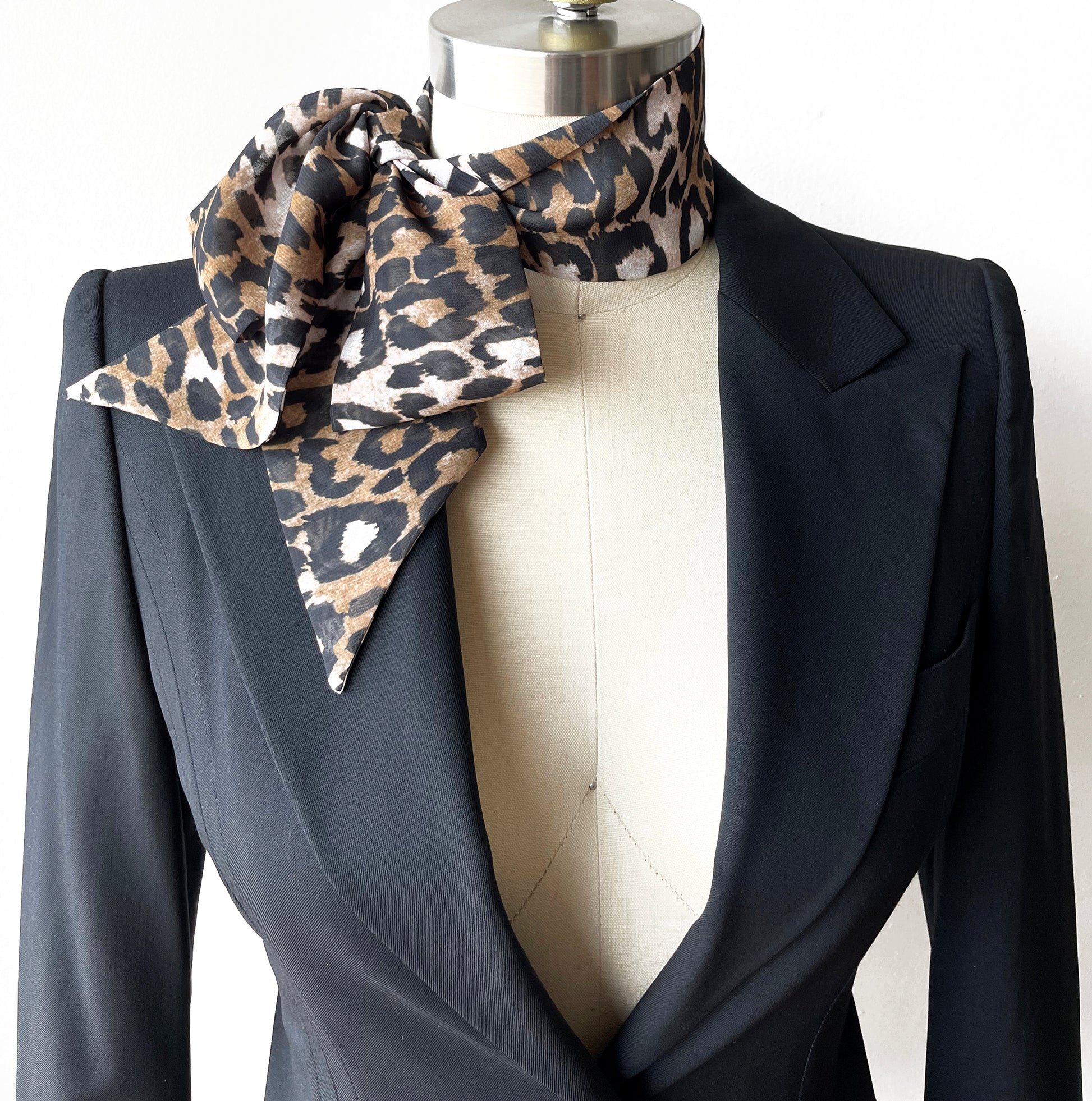 Neck Bow trend, skinny scarf for women