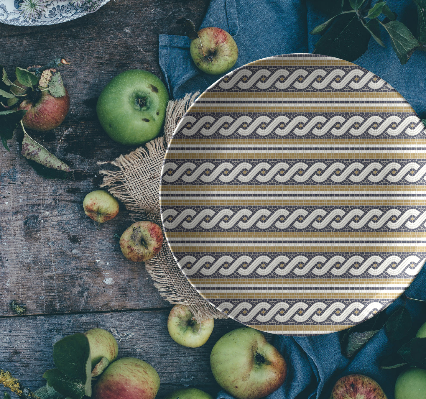 Mosaic Bistro Tile Print Plate, Rope Braid Pattern, 10" Luxe Plastic