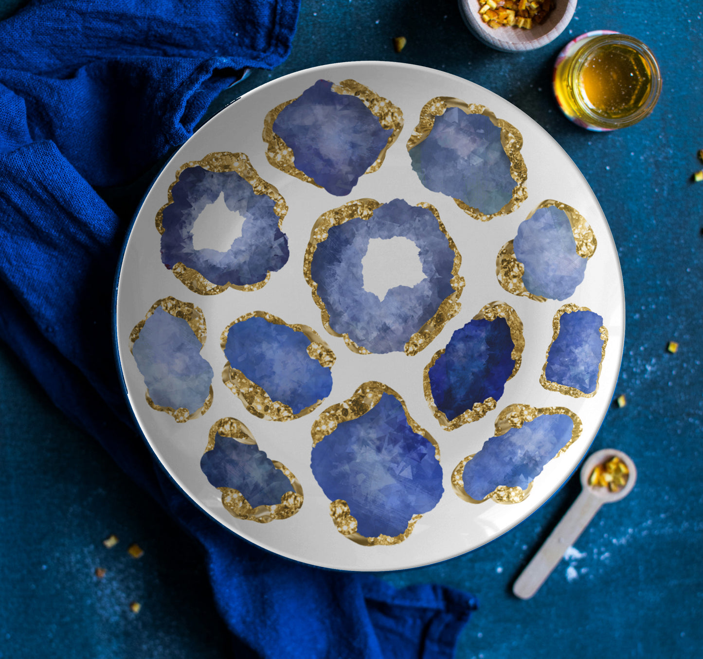 Luxury Sapphire & Gold Gemstone Plastic Plates – Set of 4