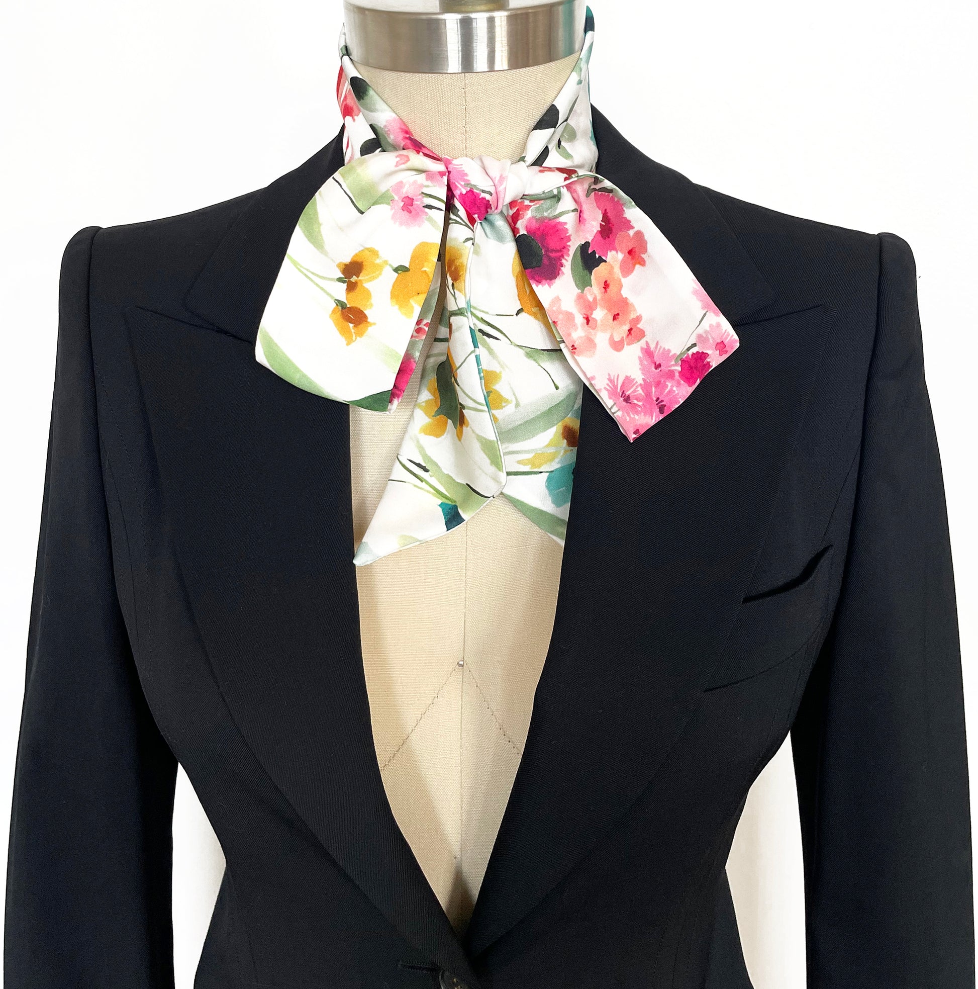 Japanese Floral Print Twilly Scarf, Neck Bow, Neck Tie – Multi Chic