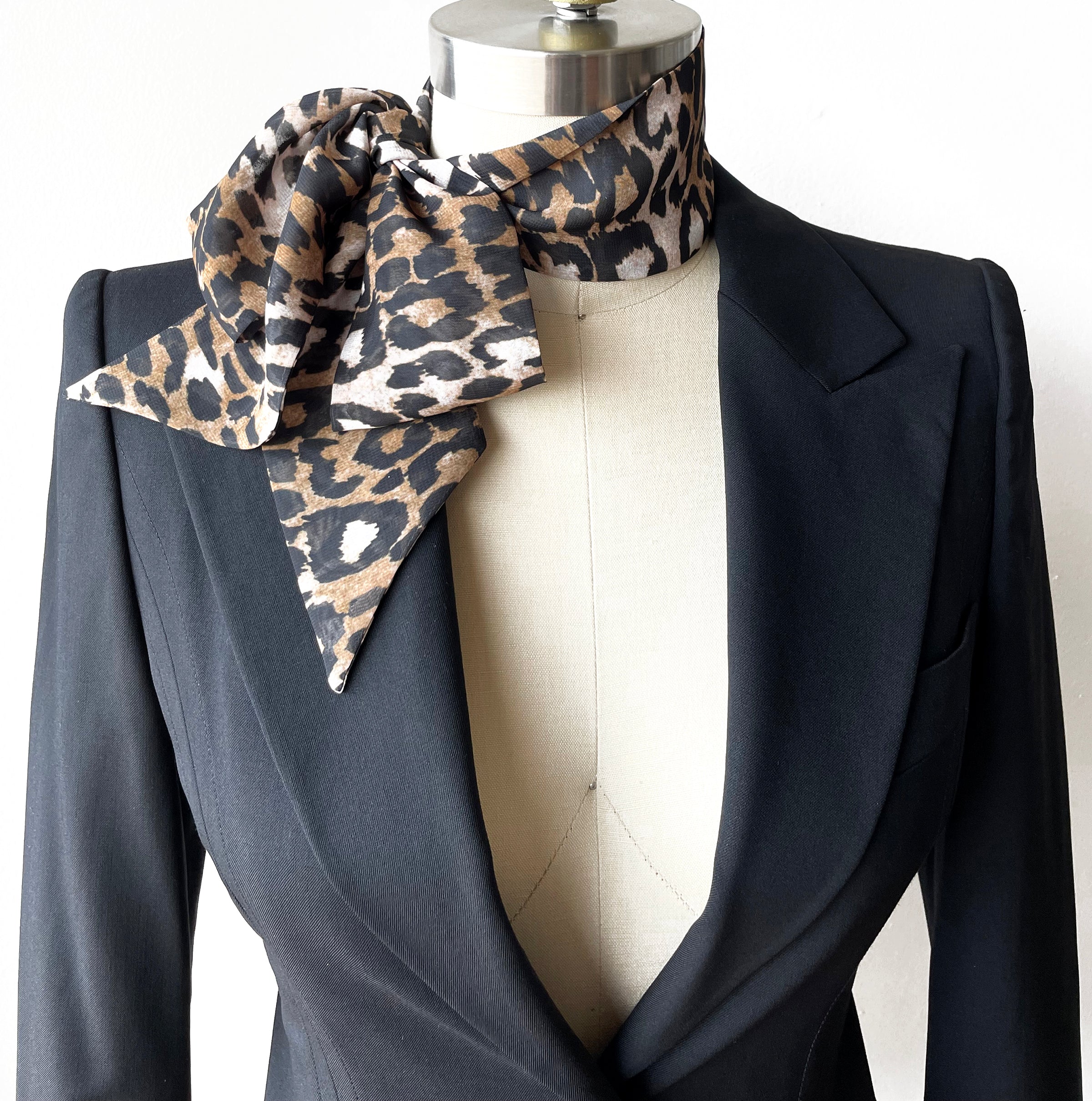 Skinny neck clearance scarf